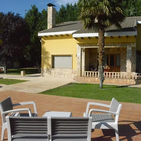 Casa Martin, Casa Con Jardin Pensada Para Familias Tatil Evi Teruel