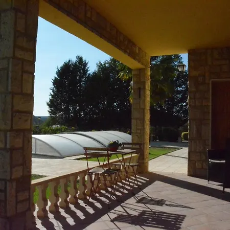 Casa Martin, Casa Con Jardin Pensada Para Familias